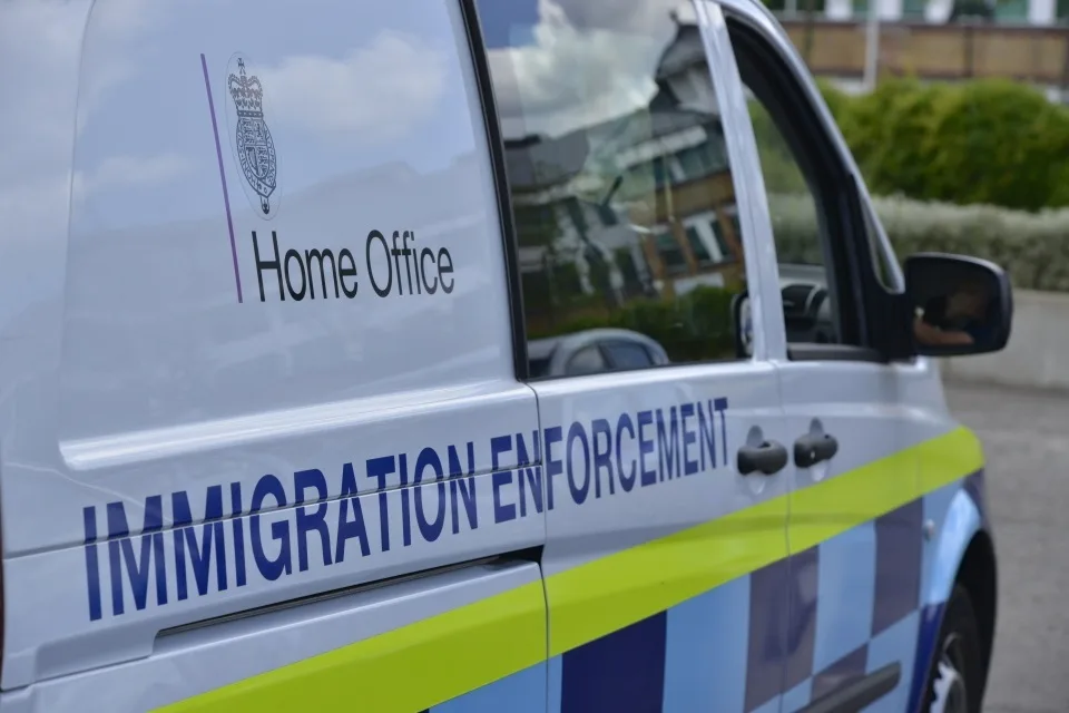 Home Office Raids: A guide to Employer Right To Work checks and Civil Penalties
